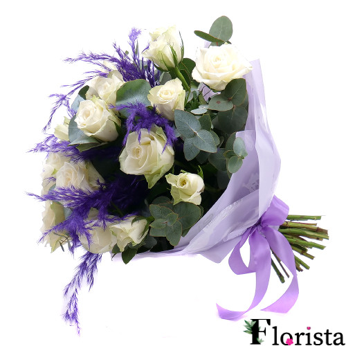 White roses and cortaderia
